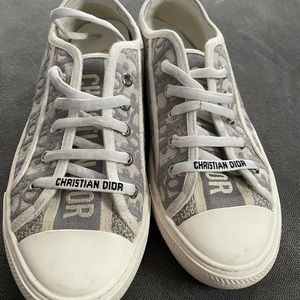 DIOR Sneakers